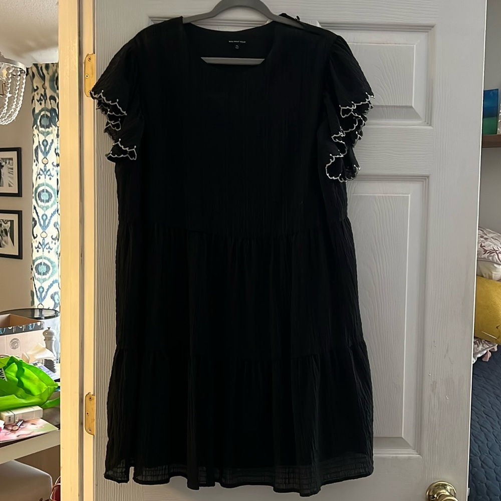 Who what wear black flutter sleeve dress